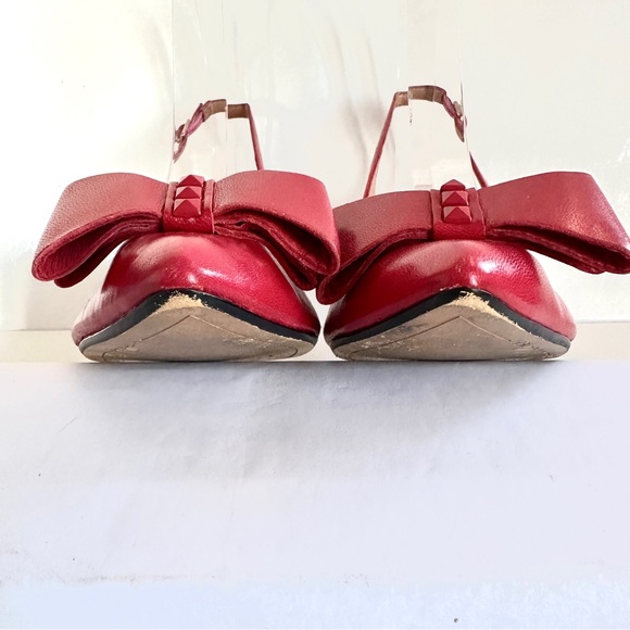 HALOGEN LILA RED LEATHER STUDDED BOW POINTED-TOE SLINGBACK HEELS PUMPS Sz7 - Picture 10 of 13